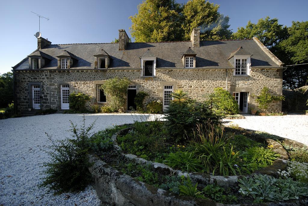 Saint-Pierre-de-Plesguen La Grande Sauvagere Bed & Breakfast エクステリア 写真