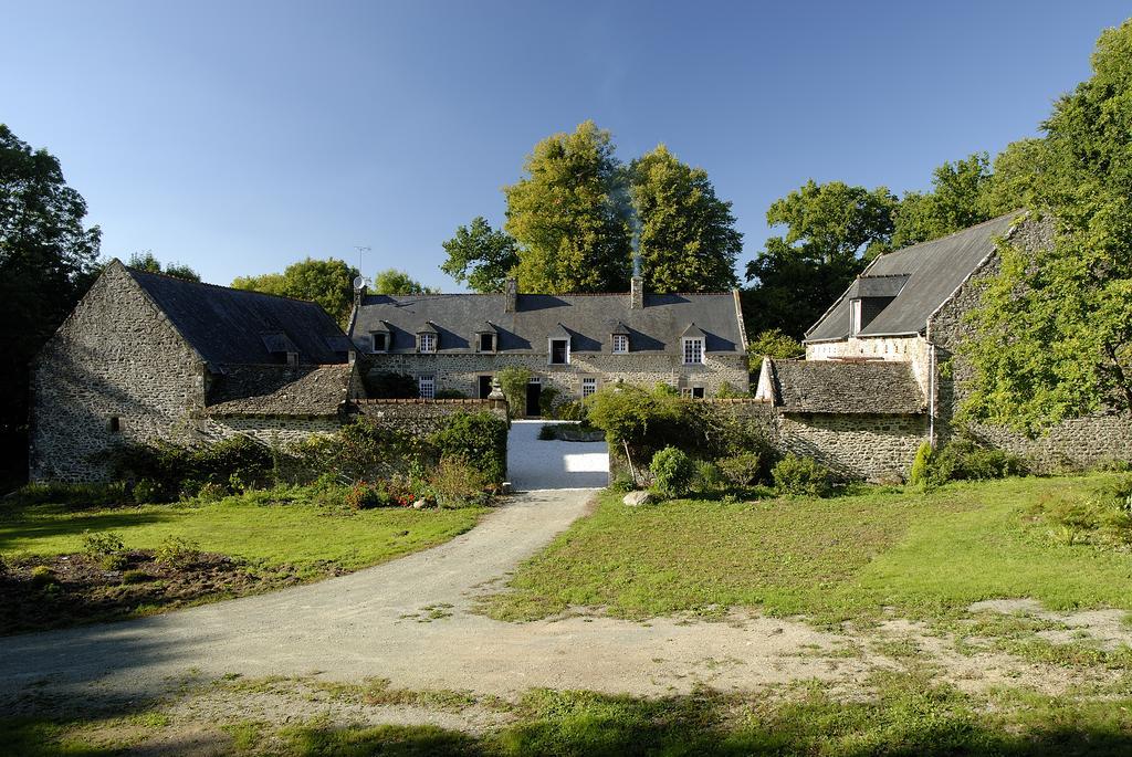 Saint-Pierre-de-Plesguen La Grande Sauvagere Bed & Breakfast エクステリア 写真